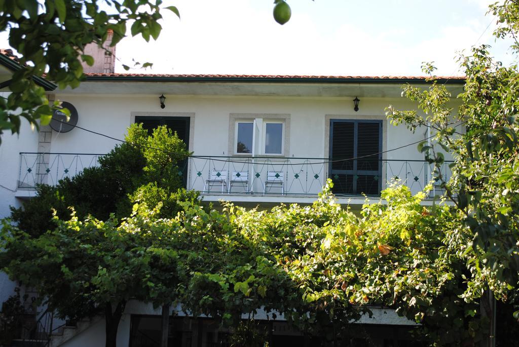 Dos Santos Alojamento Gerês Exterior foto