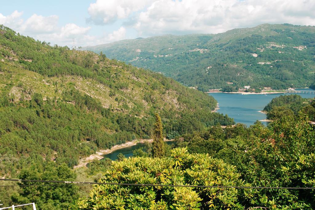 Dos Santos Alojamento Gerês Quarto foto